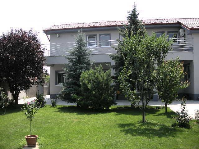Ubytovanie House Galanta Exteriér fotografie